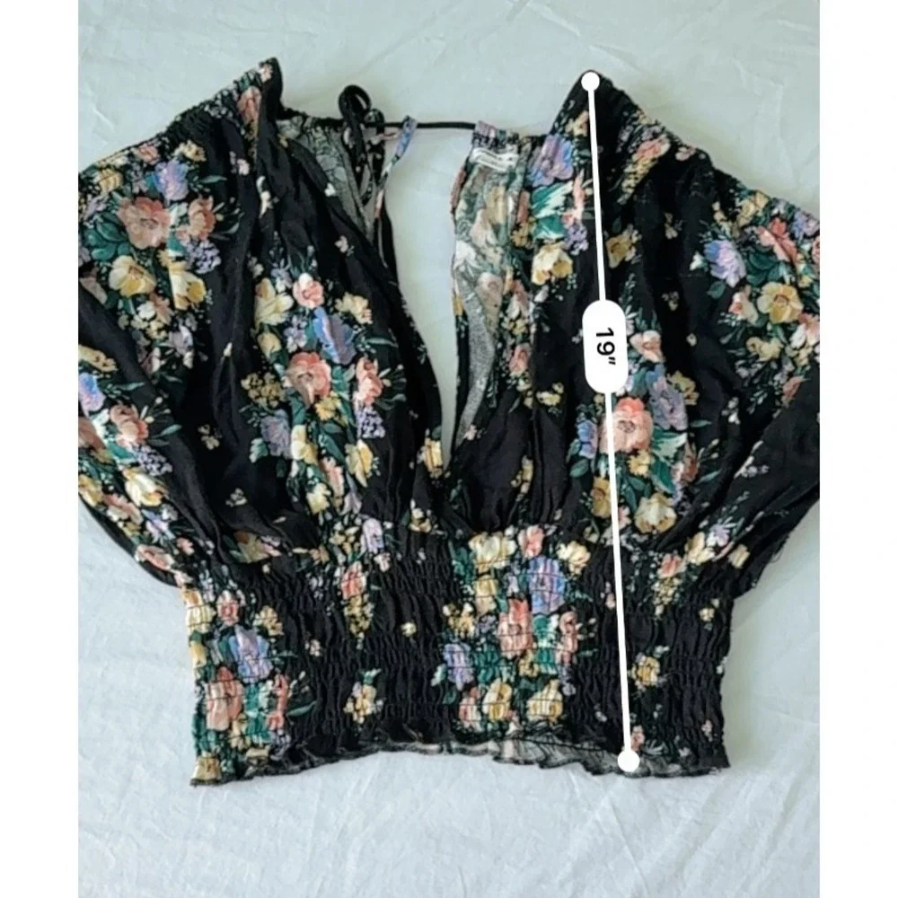 O'Neill‎ Womens Black Smocked Waist V-Neck Floral Halette Blouse Top Size Medium